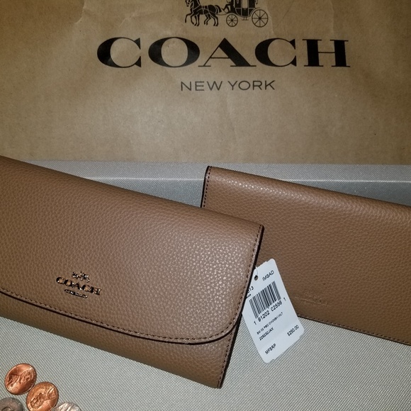 Coach Handbags - NWT Coach Checkbook Wallet Saddle